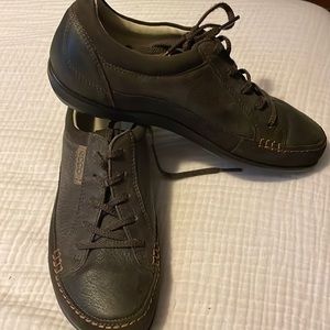 ECCO sneakers worn once
